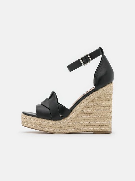 Obrázek produktu Sandály na klínu Steve Madden černá