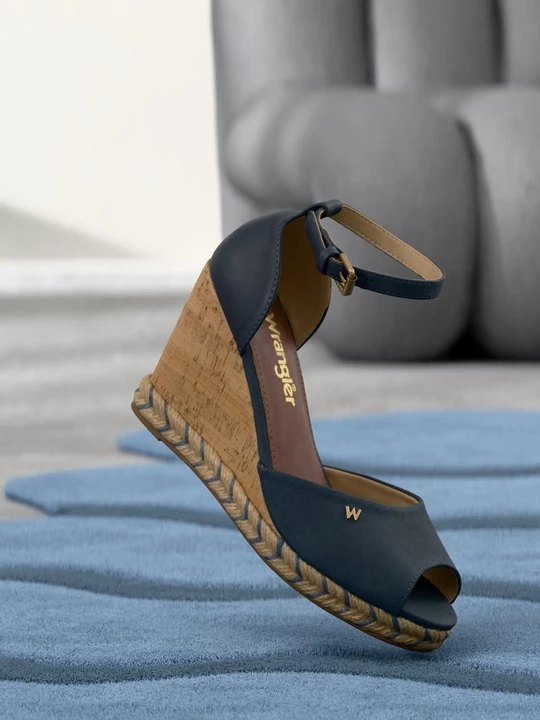 Obrázek produktu Sandály na klínu Wrangler tmavě modrá