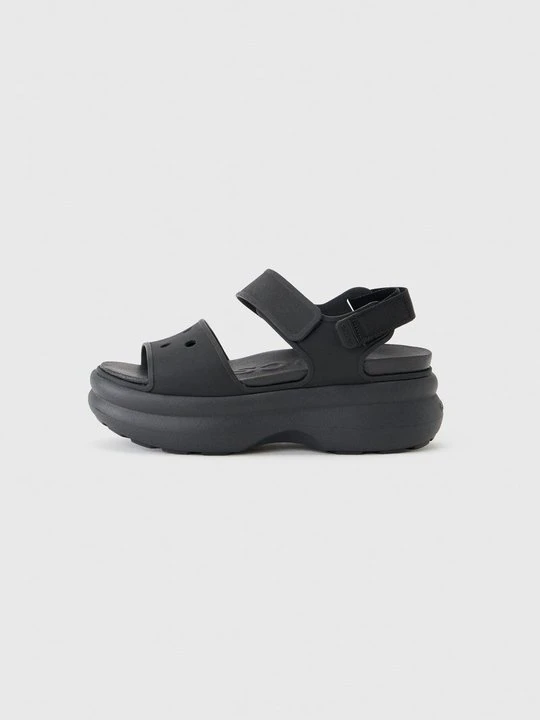 Obrázek produktu Sandály na platformě Crocs černá