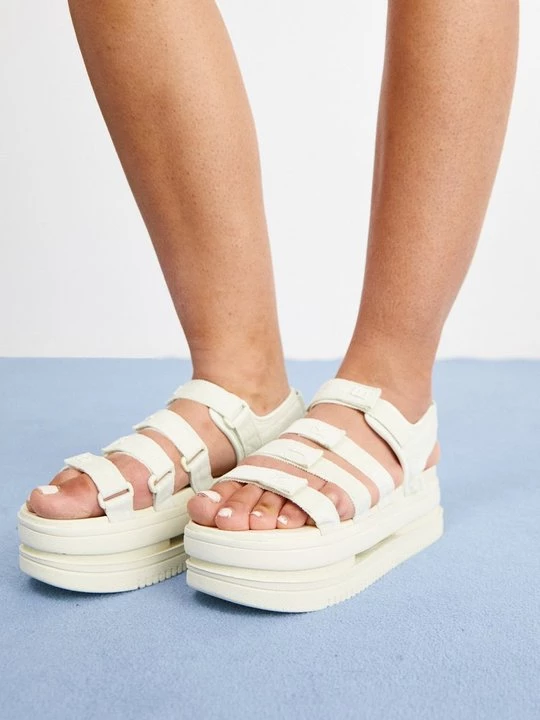 Obrázek produktu Sandály na platformě Nike