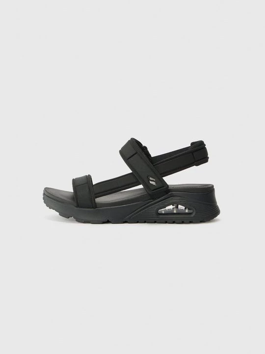 Obrázek produktu Sandály na platformě Skechers černá
