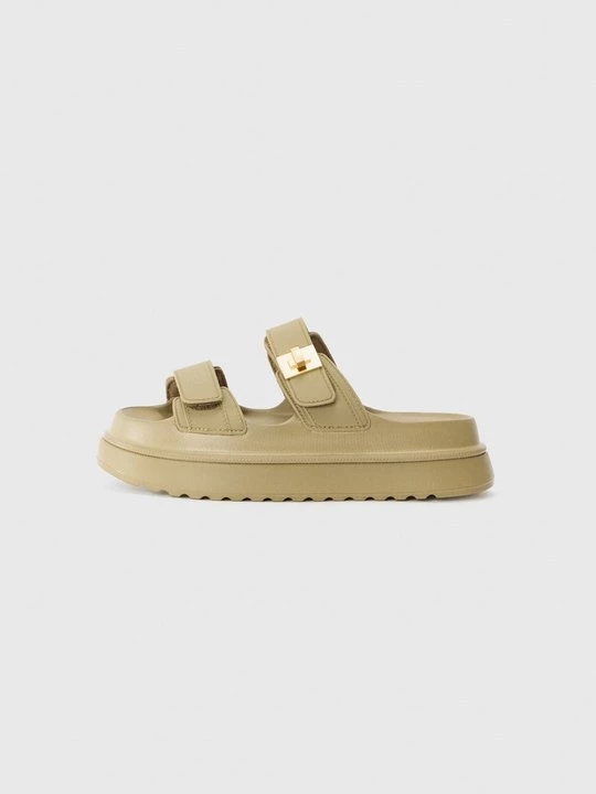 Obrázek produktu Sandály na platformě Steve Madden olivová