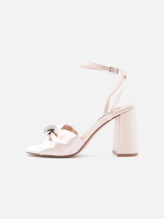 Obrázek produktu Sandály na vysokém podpatku Steve Madden tělová