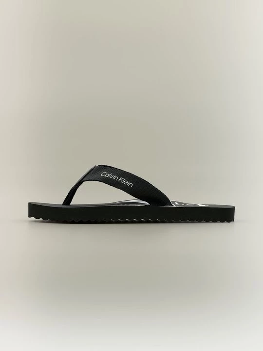 Obrázek produktu Sandály s odděleným palcem Calvin Klein Jeans černá