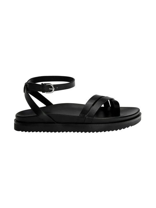 Obrázek produktu Sandály s odděleným palcem PULL&BEAR