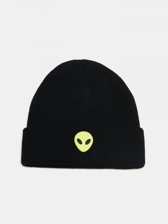 Obrázek produktu Sinsay - Czapka beanie z naszywką - czarny
