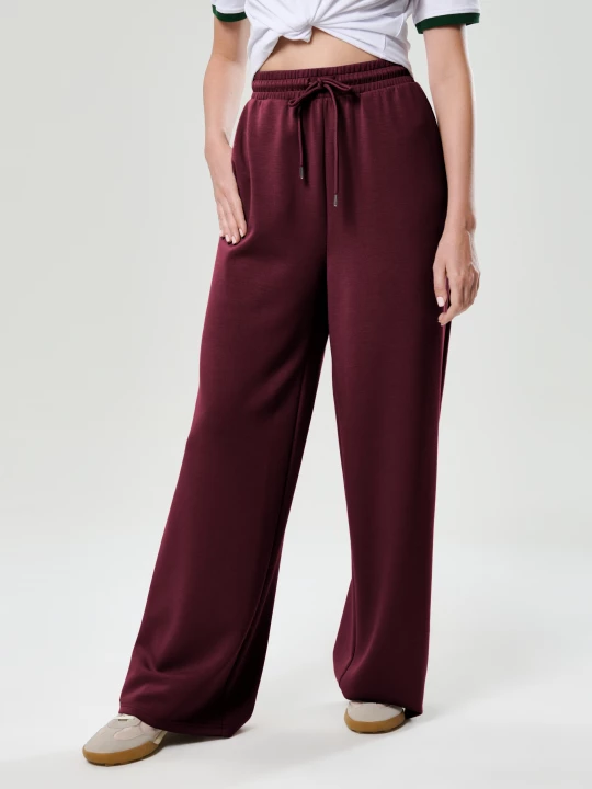 Obrázek produktu Sinsay - Kalhoty soft touch s příměsí viskózy - burgundy