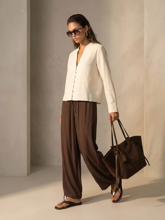 Obrázek produktu Sinsay - Košile s výstřihem do V s ozdobnými knoflíky z viskózy se směsí lnu - béžová