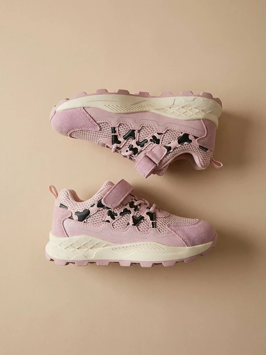 Obrázek produktu Sinsay - Sneakersy na rzep z motywem krowy - różowy