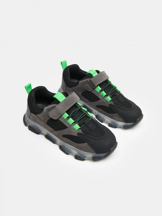 Obrázek produktu Sinsay - Sneakersy z podświetleniem LED i imitacją zamszu - szary