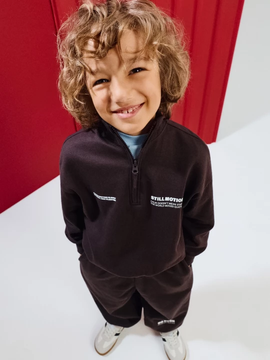 Obrázek produktu Sinsay - Dresowa bluza half-zip z napisem - brązowy