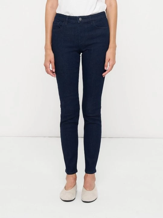 Obrázek produktu Skinny džíny Armani Exchange tmavě modrá