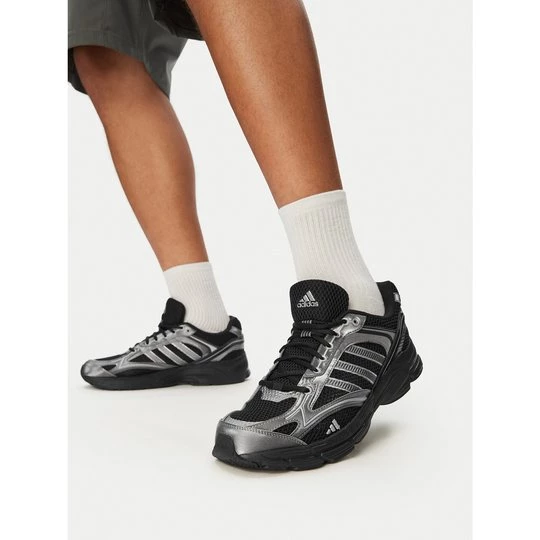 Obrázek produktu Sneakersy adidas Spiritain 2000 Trainers KI4445 Černá