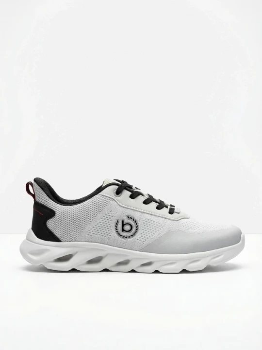 Obrázek produktu Sneakersy Bugatti na lekkiej podeszwie BonPrix biały