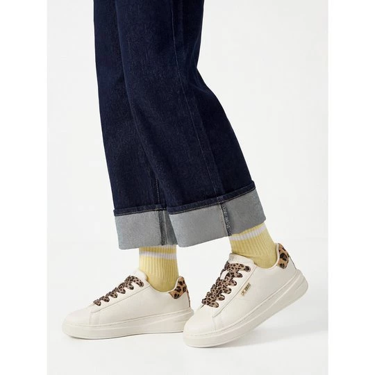 Obrázek produktu Sneakersy Guess CEO-V12-1145 Bílá