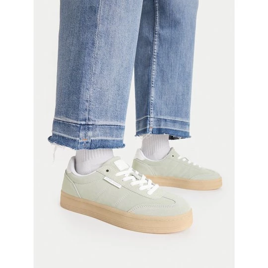 Obrázek produktu Sneakersy Guess Jeans V12-1219-25WC1051. Světle zelená
