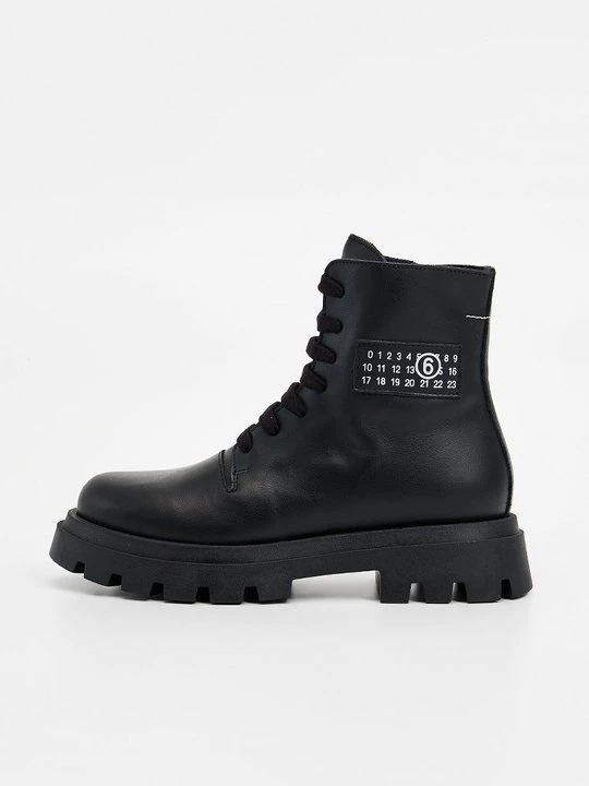 Obrázek produktu Šněrovací kotníkové boty MM6 Maison Margiela černá