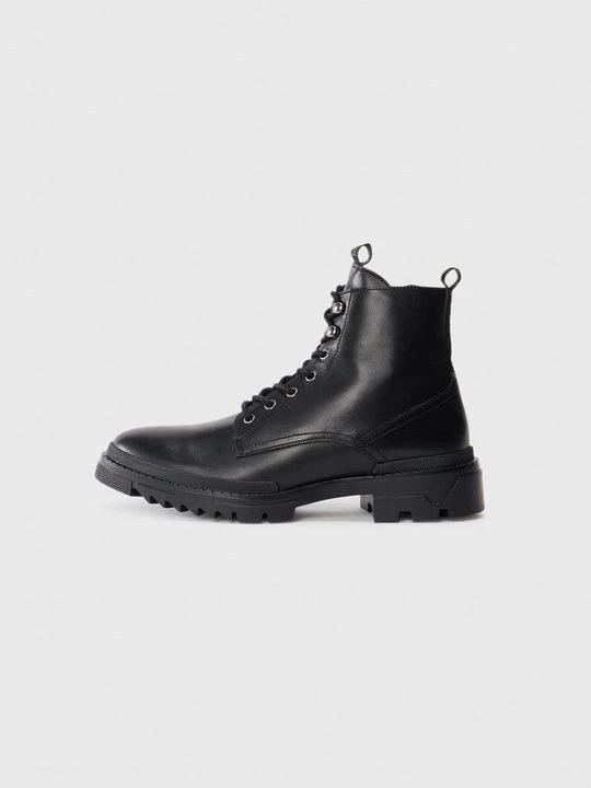 Obrázek produktu Šněrovací kotníkové boty Steve Madden černá