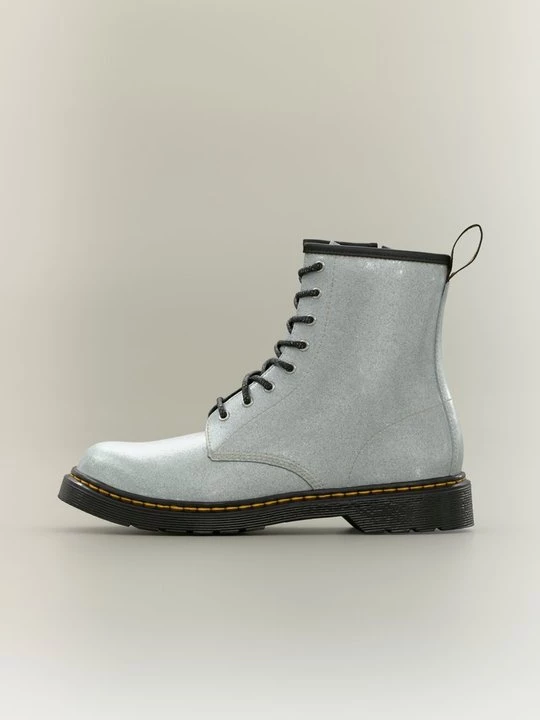 Obrázek produktu Šněrovací vysoké boty Dr. Martens stříbrná barva
