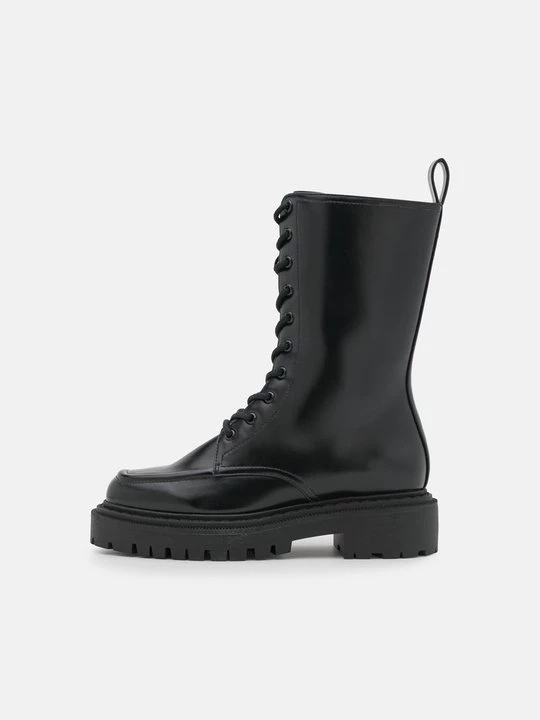 Obrázek produktu Šněrovací vysoké boty Monki černá