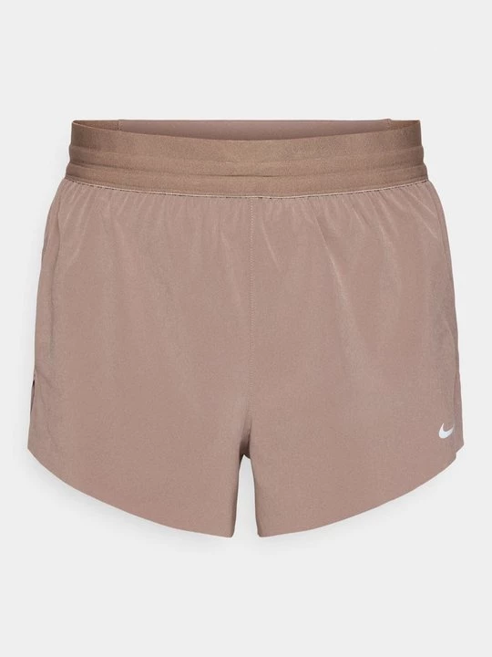 Obrázek produktu Šortky 2 v 1 Nike světle hnědošedá
