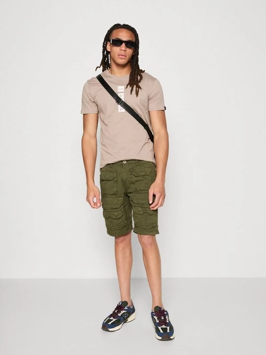 Obrázek produktu Šortky Alpha Industries tmavě zelená