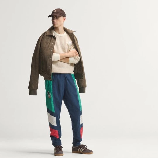 Obrázek produktu Sportovní kalhoty Itálie EQT Adidas Crew Navy