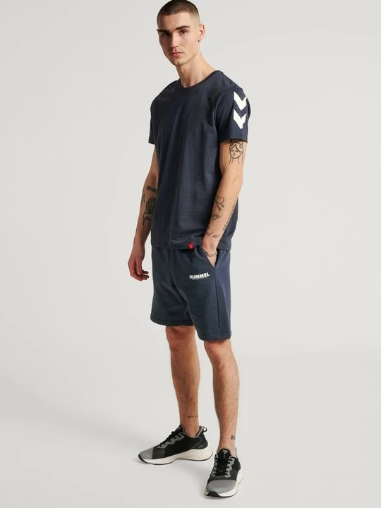Obrázek produktu Sportovní kraťasy Hummel tmavě modrá