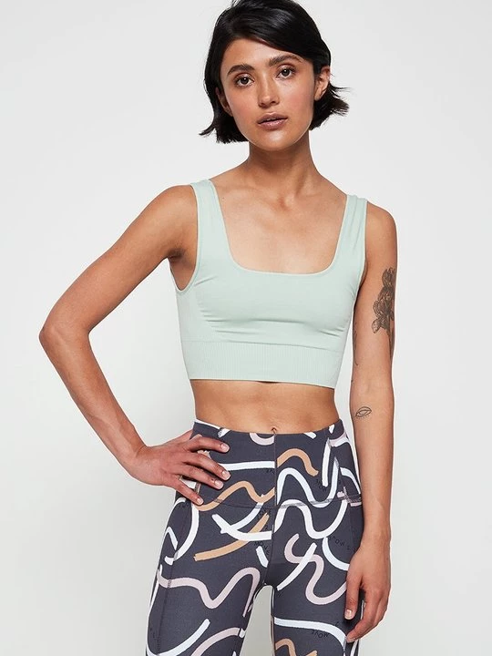 Obrázek produktu Sportovní podprsenky s lehkou oporou Sweaty Betty zelená