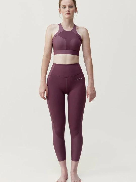 Obrázek produktu Sportovní podprsenky se střední oporou Born Living Yoga