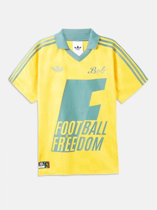Obrázek produktu Sportovní tričko adidas Originals zlatá barva