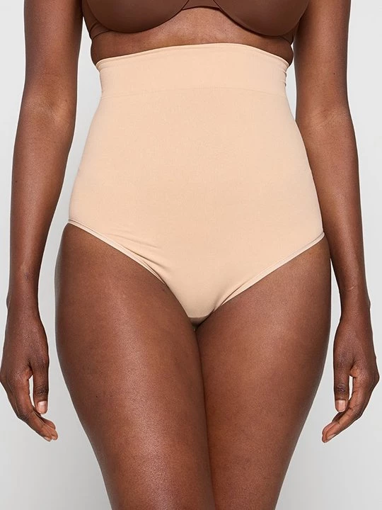 Obrázek produktu Stahovací prádlo Hunkemöller béžová