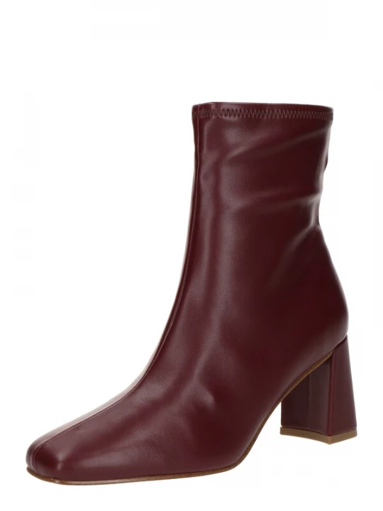 Obrázek produktu STEVE MADDEN Nízké kozačky bordó