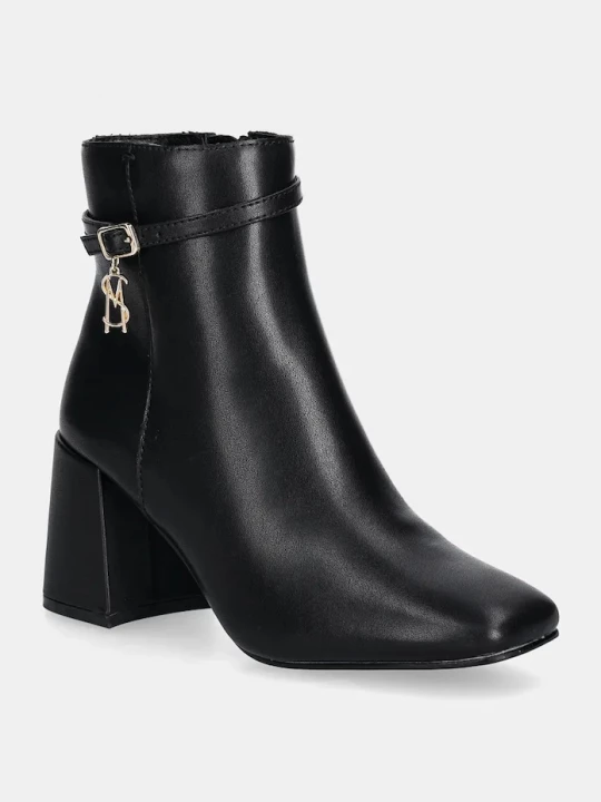Obrázek produktu Steve Madden Nízké kozačky Steve Madden Risa-E černá