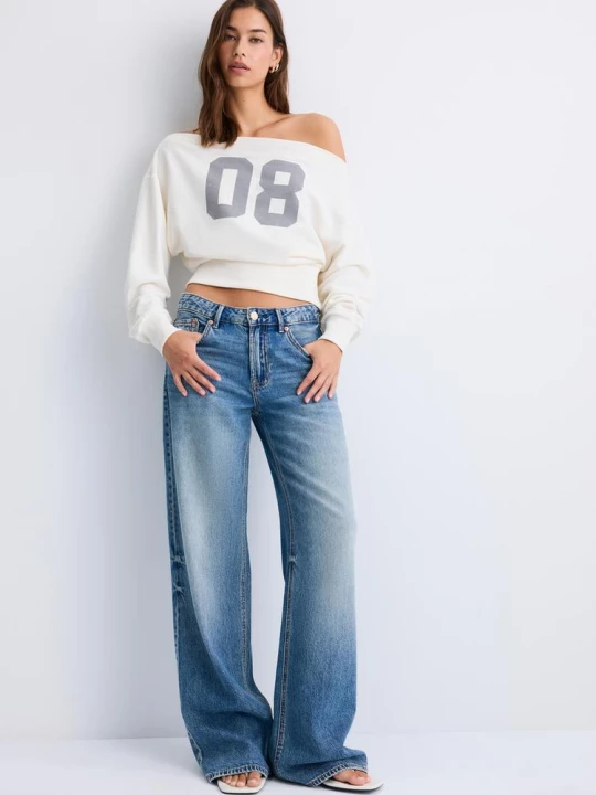 Obrázek produktu Stradivarius Cropped Mikina S Lodičkovým Výstřihem Ecru