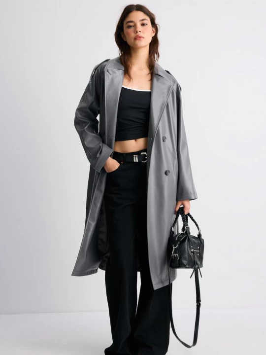 Obrázek produktu Stradivarius Dlouhý Trenčkot Z Imitace Kůže Dark Grey