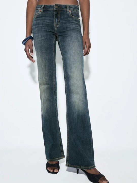 Obrázek produktu Stradivarius Džíny Bootcut Slim Fit D67 Přebarvená Modrá