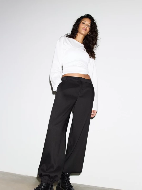 Obrázek produktu Stradivarius Elegantní Jogger Kalhoty Black