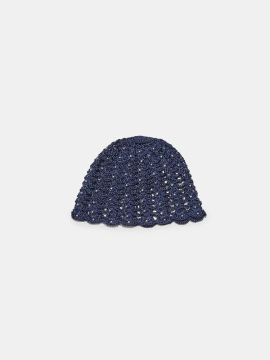 Obrázek produktu Stradivarius Háčkovaná Čepice Se Štrasem Navy Blue