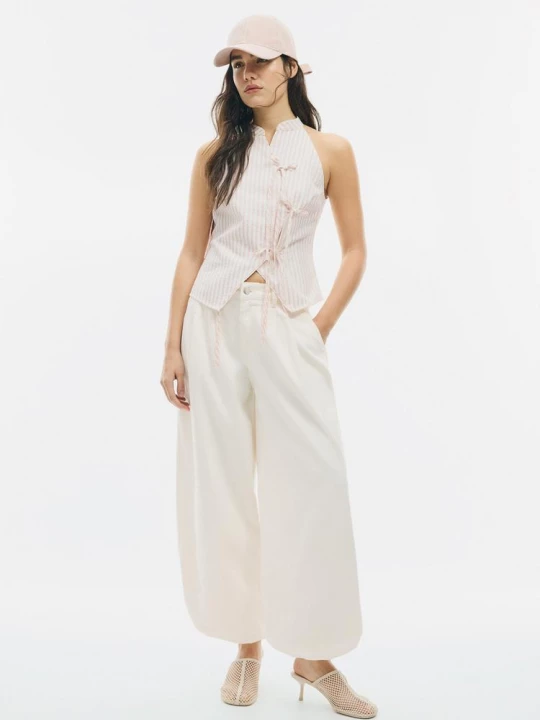 Obrázek produktu Stradivarius Polozvrásněný Top Halter S Uzly Vanilla