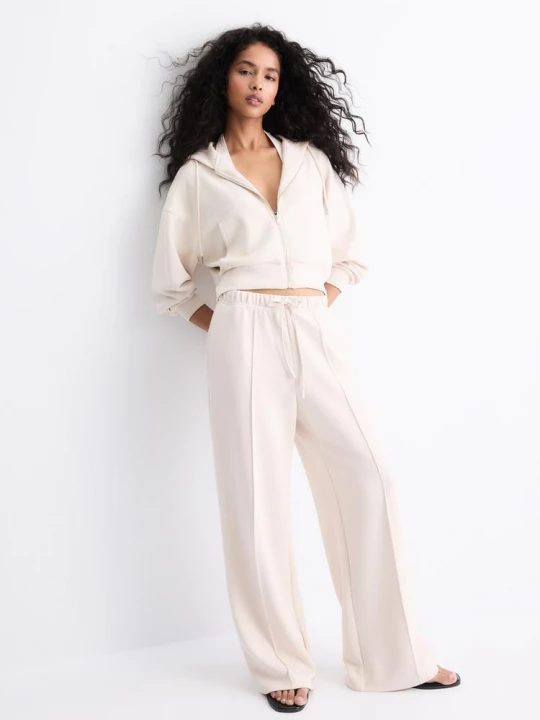 Obrázek produktu Stradivarius Kalhoty Jogger Wide Leg S Pukem A Jemným Povrchem Stone