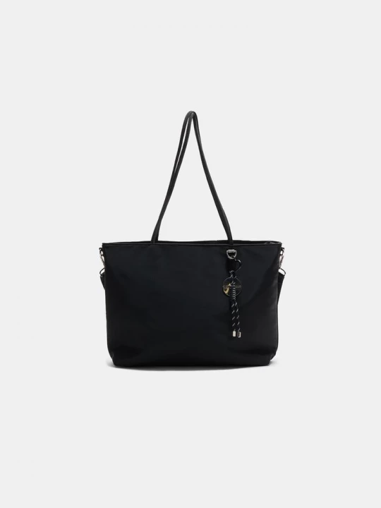Obrázek produktu Stradivarius Kabelka Shopper S Přívěskem Black