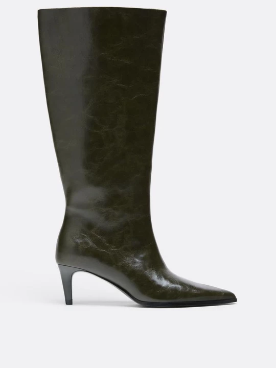 Obrázek produktu Stradivarius Khaki Kozačky Na Tenký Podpatek Se Širokou Holenní Částí Khaki