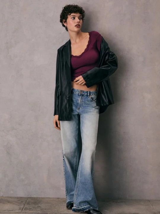 Obrázek produktu Stradivarius Krajkový Top Seamless Purple