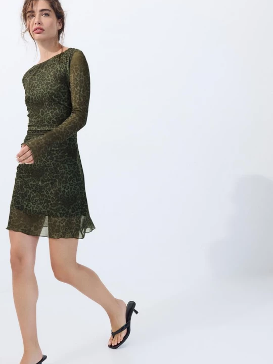 Obrázek produktu Stradivarius Krátké Šaty Z Tylu S Potiskem Khaki