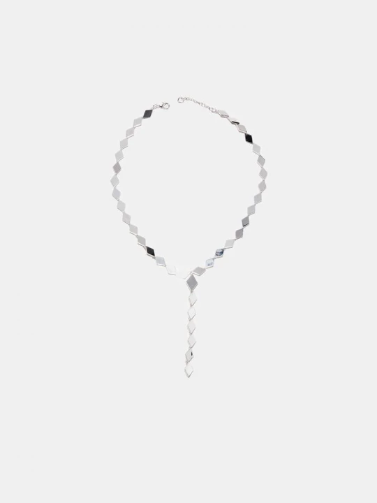 Obrázek produktu Stradivarius Lariat Náhrdelník S Kosočtvercem A Křišťálovým Efektem Grey