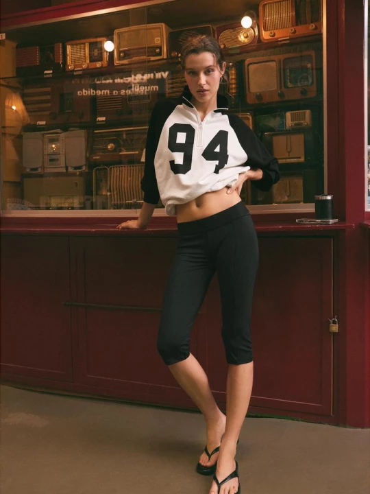 Obrázek produktu Stradivarius Legíny Capri Elastickým Detailem Black