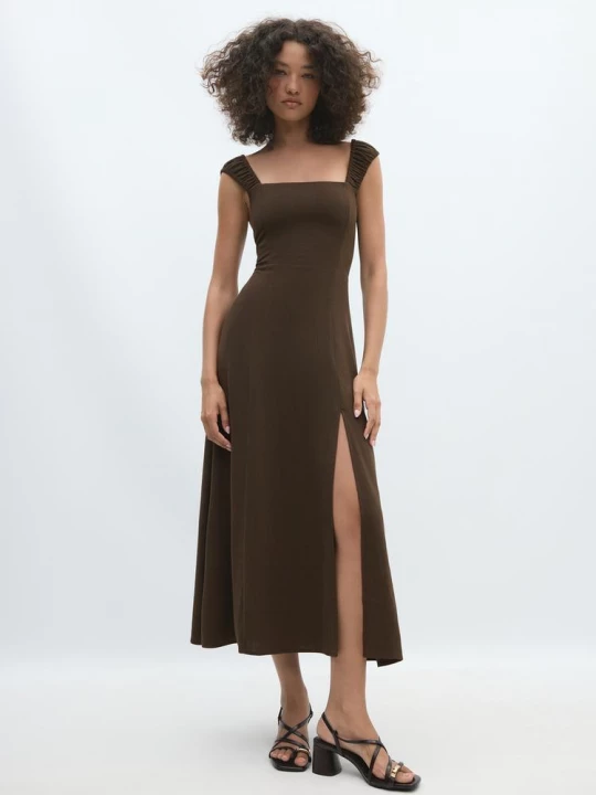 Obrázek produktu Stradivarius Midi Šaty Se Zavazováním Na Zádech Brown