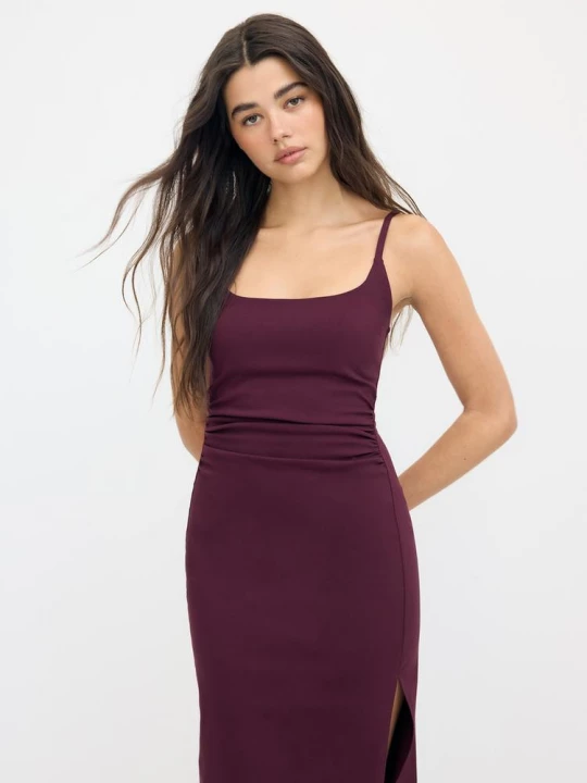 Obrázek produktu Stradivarius Midi Šaty Z Bengálského Úpletu S Hranatým Výstřihem Purple