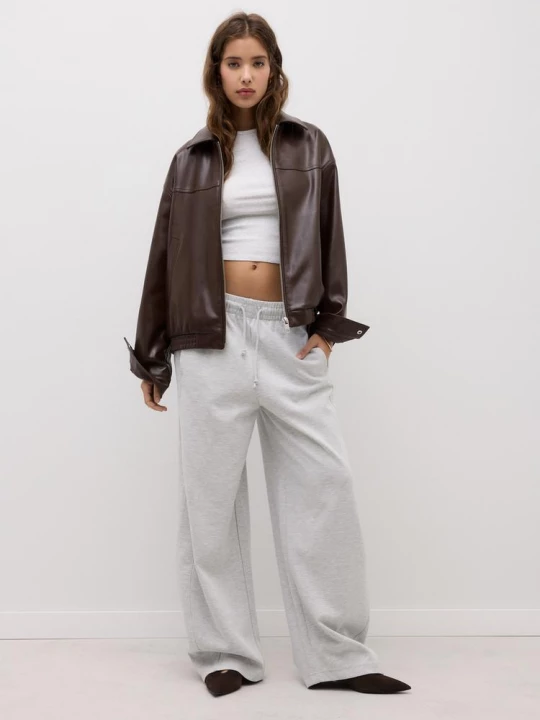 Obrázek produktu Stradivarius Oversize Bunda Z Imitace Kůže Brown